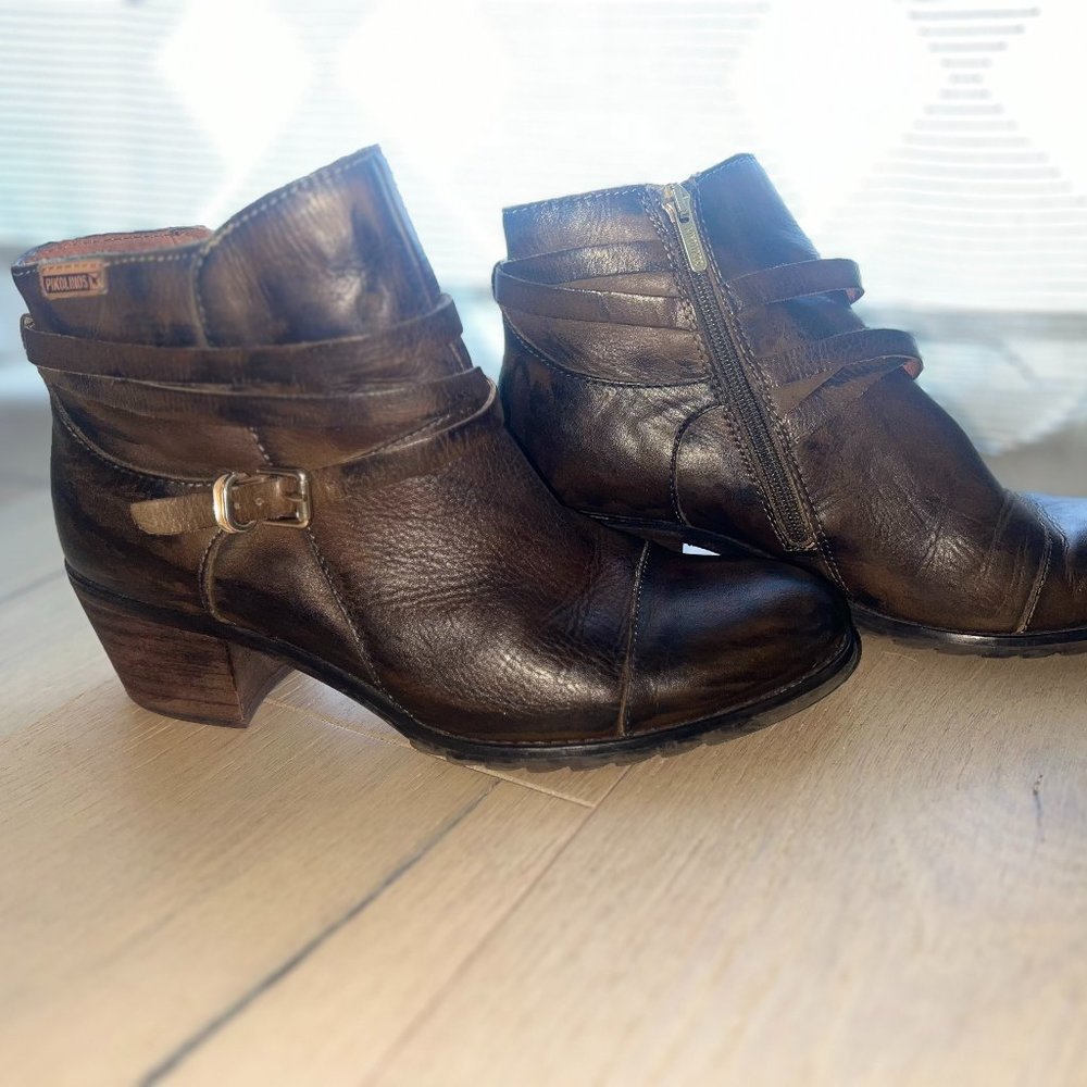 Pikolinos Booties - Size 39